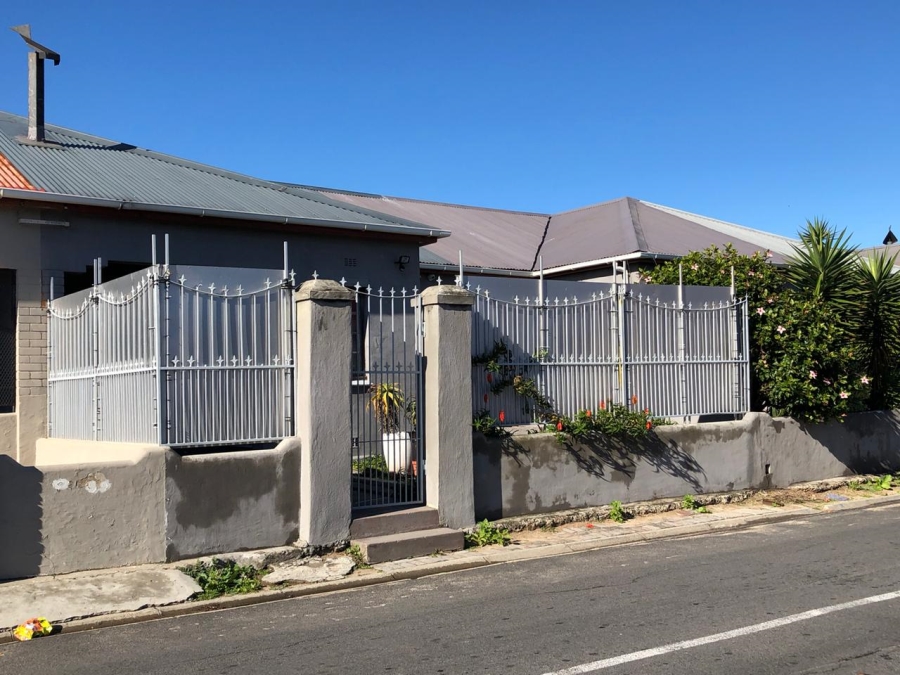 3 Bedroom Property for Sale in Brooklyn Western Cape